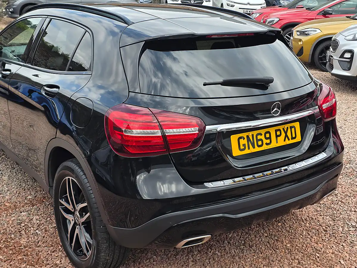 Used 2019 Mercedes-Benz Gla Urban Edition Cosmos Black Metallic - Interior and Exterior details 16