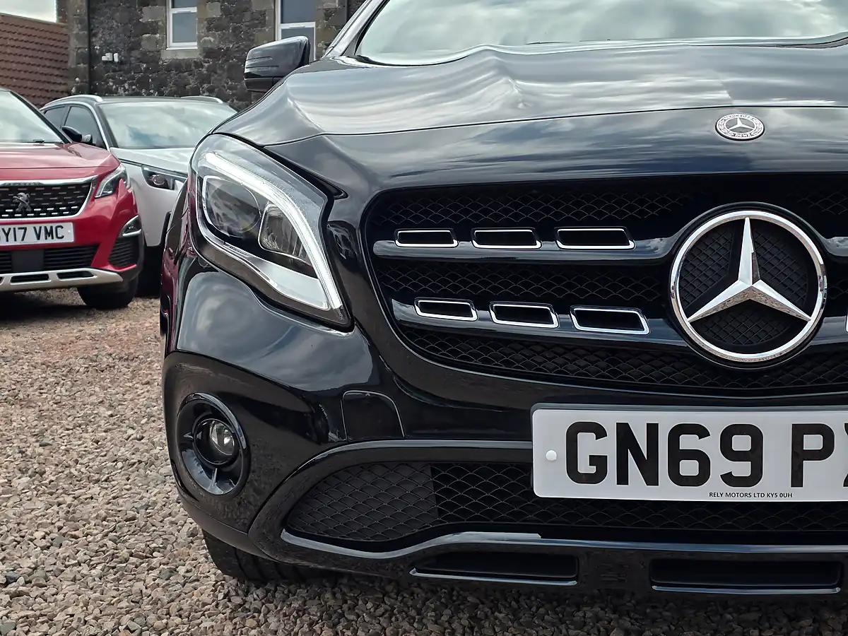 Used 2019 Mercedes-Benz Gla Urban Edition Cosmos Black Metallic - Interior and Exterior details 4