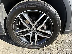 Used 2019 Mercedes-Benz Gla Urban Edition Grey - Interior and Exterior details 9