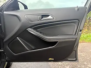 Used 2019 Mercedes-Benz Gla Urban Edition Grey - Interior and Exterior details 16