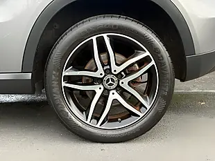 Used 2019 Mercedes-Benz Gla Urban Edition Grey - Interior and Exterior details 18