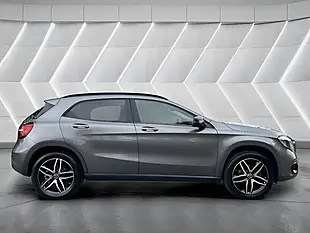 Used 2019 Mercedes-Benz Gla Urban Edition Grey - Interior and Exterior details 10