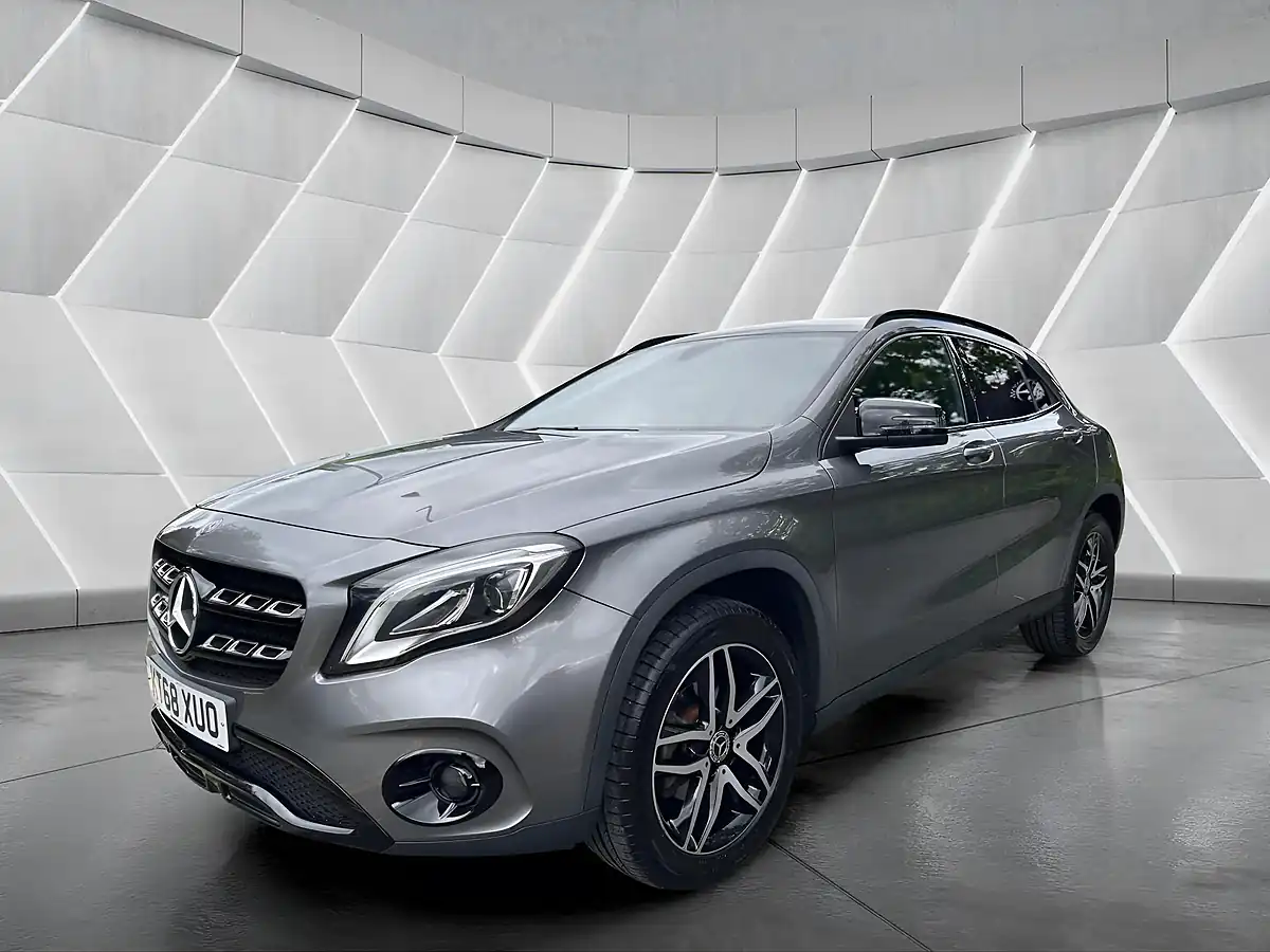 Used 2019 Mercedes-Benz Gla Urban Edition Grey - Interior and Exterior details 2