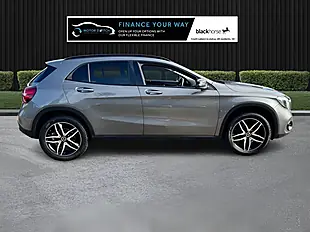 Used 2019 Mercedes-Benz Gla Urban Edition Grey - Interior and Exterior details 4