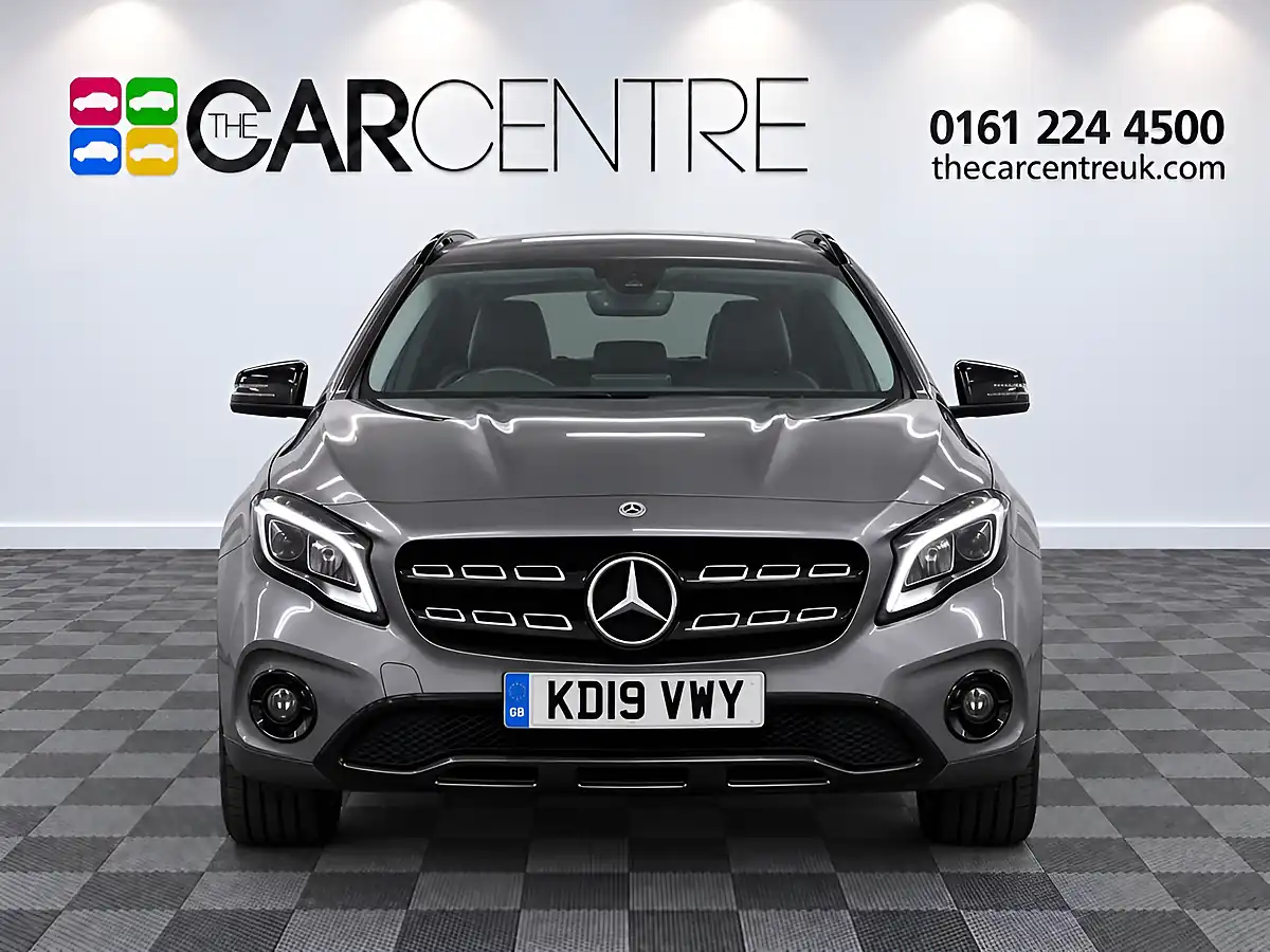 Used 2019 Mercedes-Benz Gla Urban Edition Grey - Interior and Exterior details 7