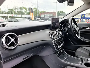 Used 2019 Mercedes-Benz Gla Urban Edition Grey - Interior and Exterior details 18