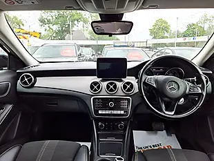 Used 2019 Mercedes-Benz Gla Urban Edition Grey - Interior and Exterior details 4