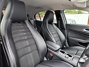 Used 2019 Mercedes-Benz Gla Urban Edition Grey - Interior and Exterior details 5