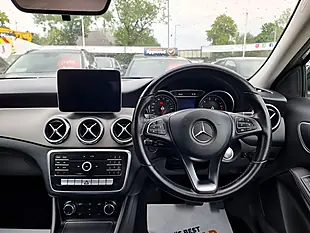 Used 2019 Mercedes-Benz Gla Urban Edition Grey - Interior and Exterior details 9