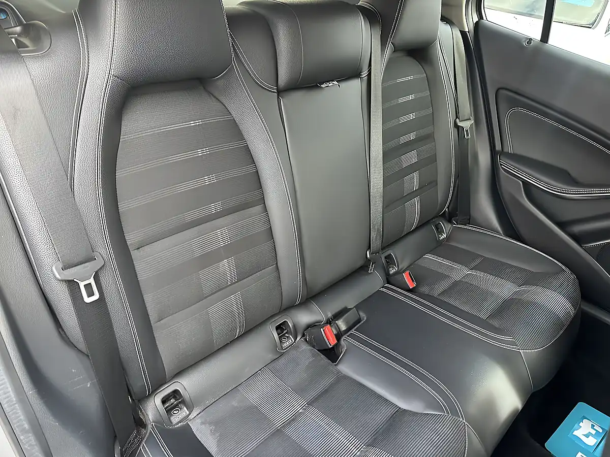 Used 2019 Mercedes-Benz Gla Urban Edition Grey - Interior and Exterior details 13