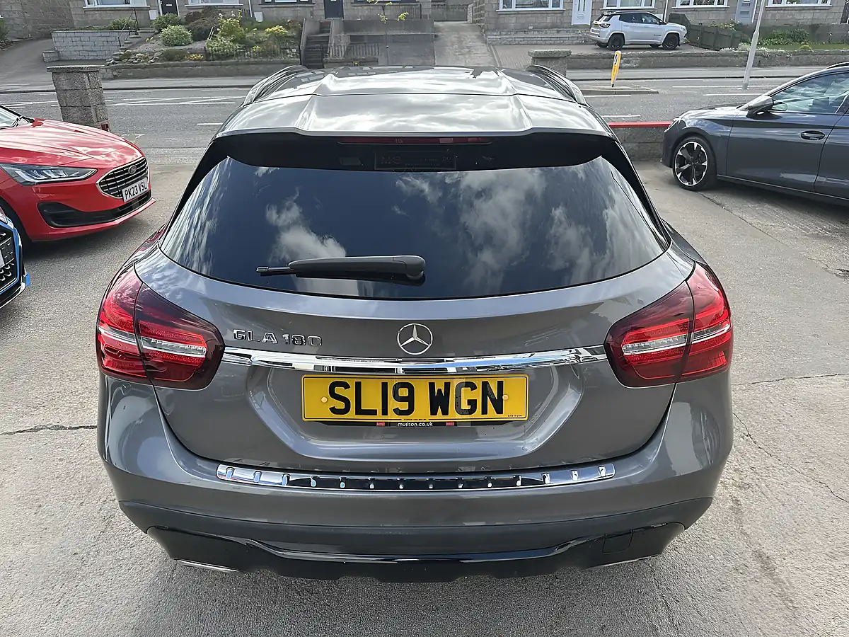 Used 2019 Mercedes-Benz Gla Urban Edition Grey - Interior and Exterior details 15