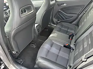 Used 2019 Mercedes-Benz Gla Urban Edition Grey - Interior and Exterior details 17
