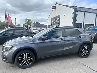 Used 2019 Mercedes-Benz Gla Urban Edition Grey - Interior and Exterior details 8