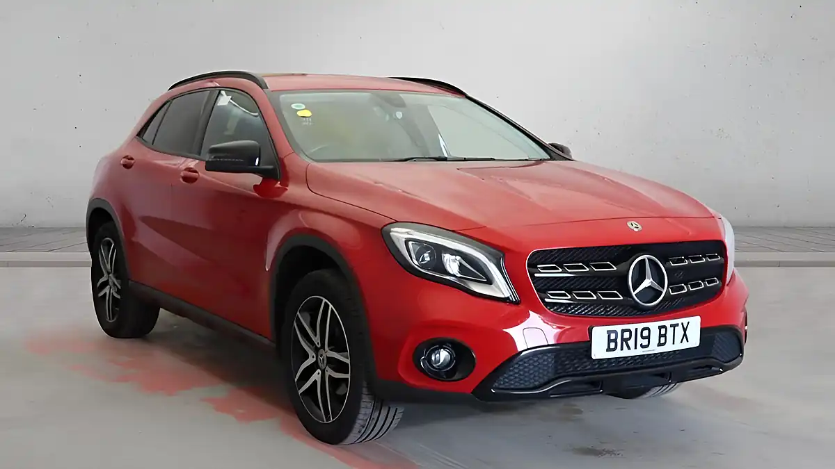 Used 2019 Mercedes-Benz Gla Urban Edition Jupiter Red - Front View
