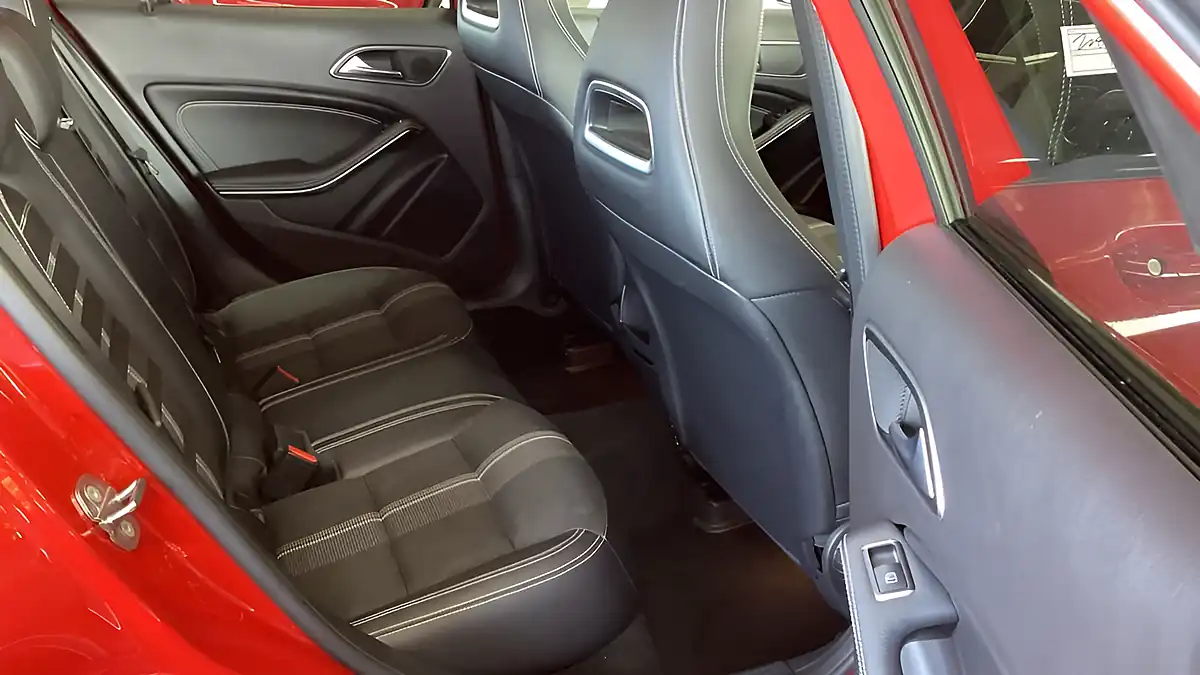 Used 2019 Mercedes-Benz Gla Urban Edition Jupiter Red - Interior and Exterior details 8