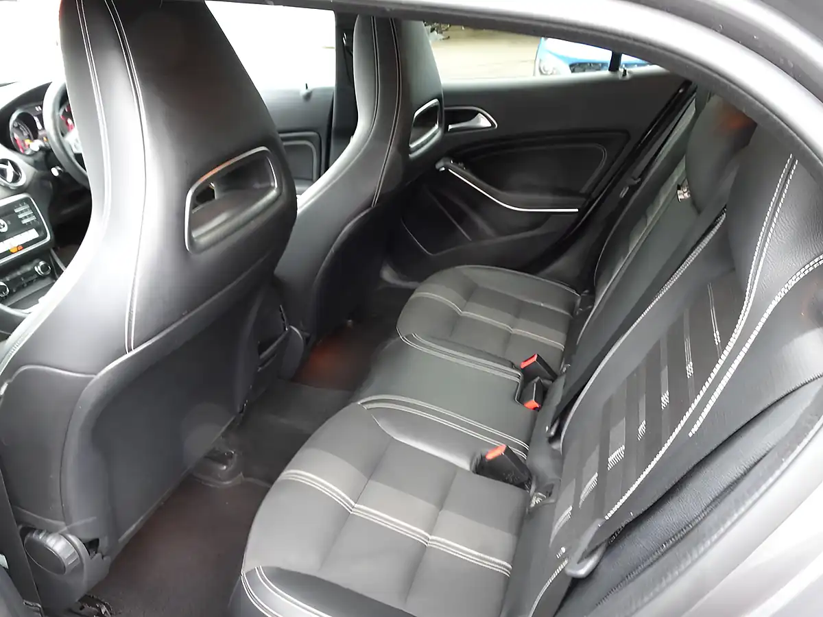 Used 2019 Mercedes-Benz Gla Urban Edition Mountain Grey - Interior and Exterior details 15