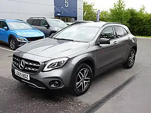 Used 2019 Mercedes-Benz Gla Urban Edition Mountain Grey - Interior and Exterior details 17