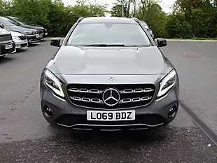 Used 2019 Mercedes-Benz Gla Urban Edition Mountain Grey - Interior and Exterior details 9