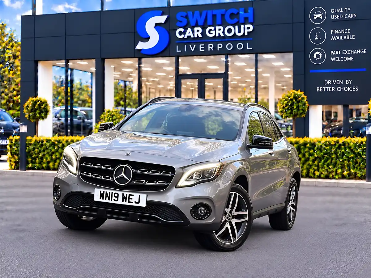 Used 2019 Mercedes-Benz Gla Urban Edition Mountain Grey - Interior and Exterior details 3