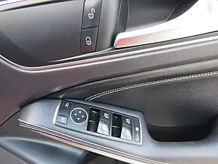 Used 2019 Mercedes-Benz Gla Urban Edition Red - Interior and Exterior details 13