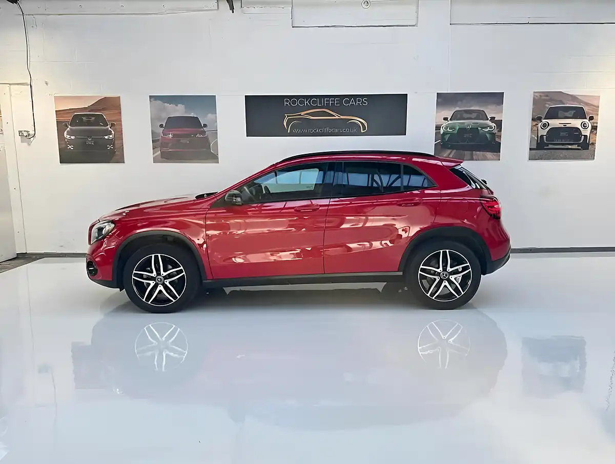 Used 2019 Mercedes-Benz Gla Urban Edition Red - Interior and Exterior details 3