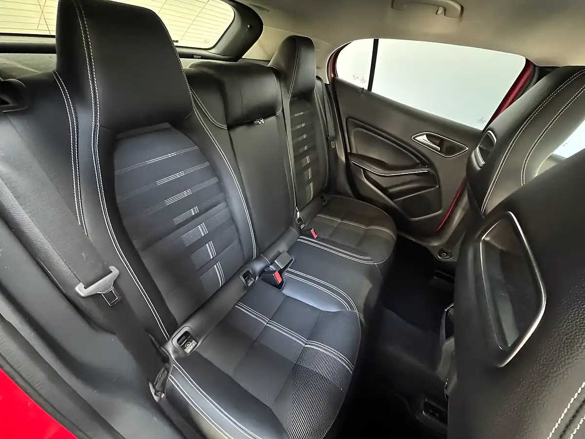 Used 2019 Mercedes-Benz Gla Urban Edition Red - Interior and Exterior details 9