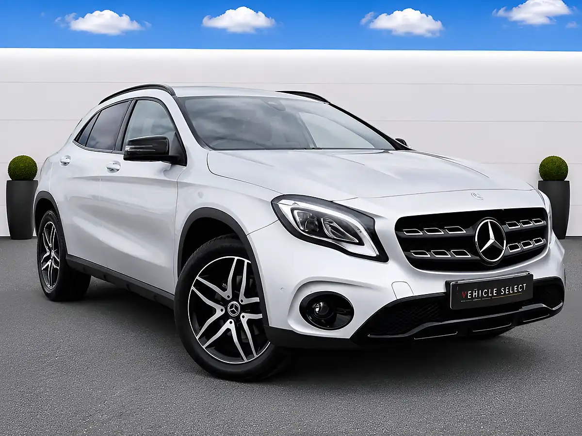 Used 2019 Mercedes-Benz Gla Urban Edition Silver - Front View