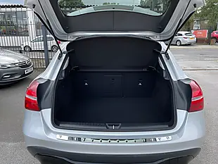Used 2019 Mercedes-Benz Gla Urban Edition Silver - Interior and Exterior details 18