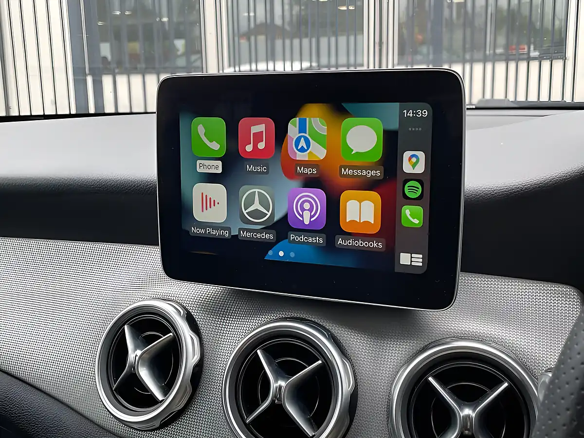 Used 2019 Mercedes-Benz Gla Urban Edition Silver - Interior and Exterior details 2