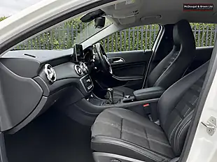 Used 2019 Mercedes-Benz Gla Urban Edition White - Interior and Exterior details 14