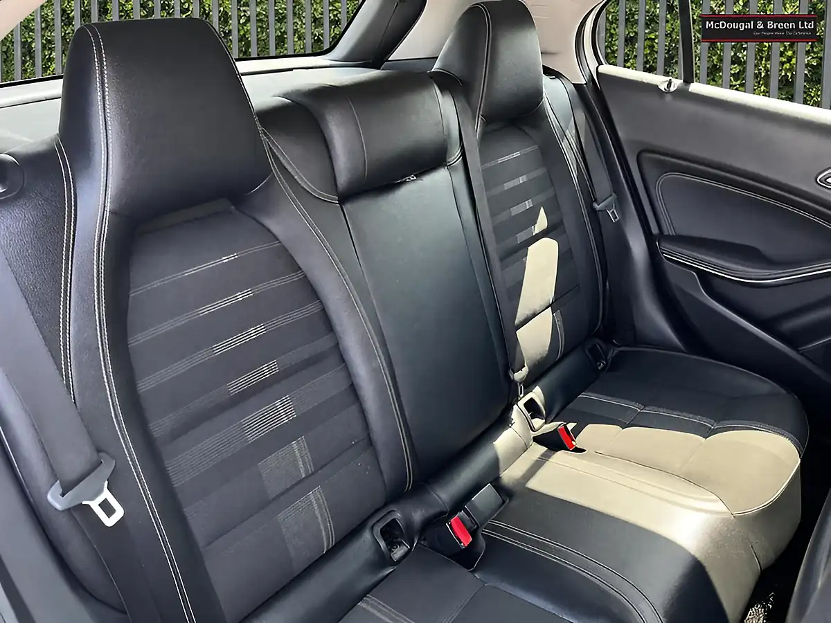 Used 2019 Mercedes-Benz Gla Urban Edition White - Interior and Exterior details 16