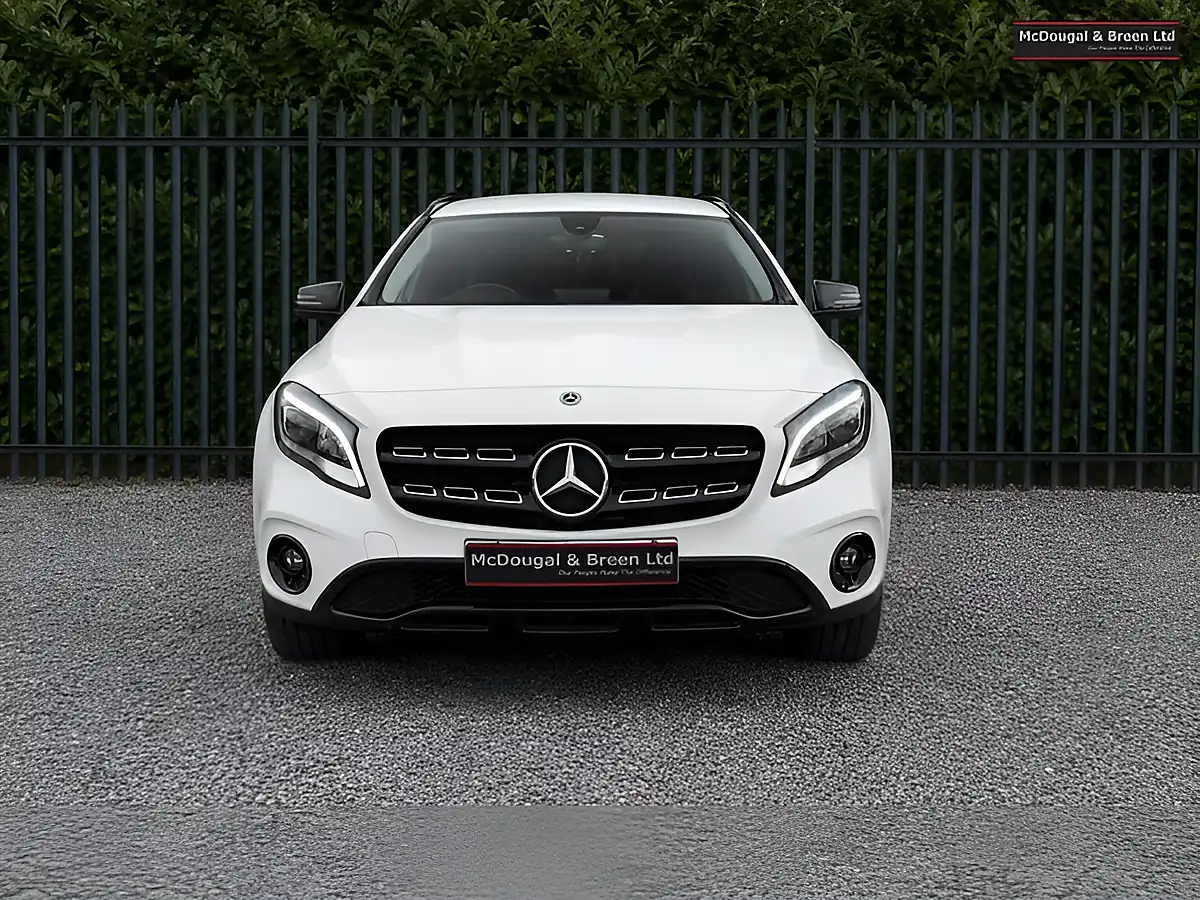 Used 2019 Mercedes-Benz Gla Urban Edition White - Interior and Exterior details 8