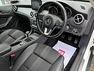 Used 2019 Mercedes-Benz Gla Urban Edition White - Interior and Exterior details 7