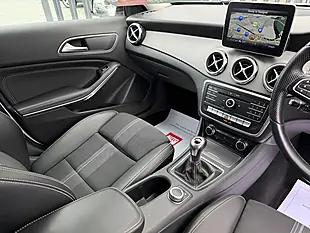 Used 2019 Mercedes-Benz Gla Urban Edition White - Interior and Exterior details 8
