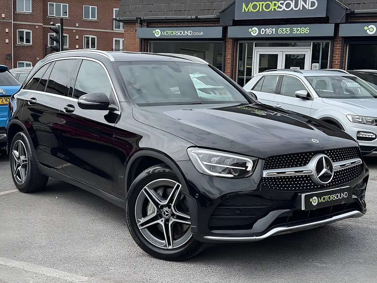 Used 2019 Mercedes-Benz Glc AMG Line Black - Front View