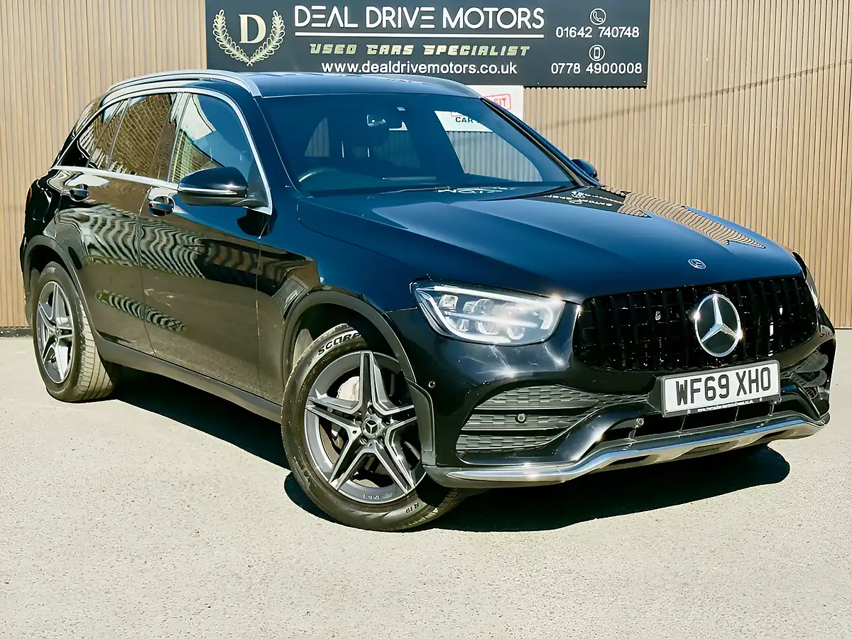 Used 2019 Mercedes-Benz Glc AMG Line Black - Front View
