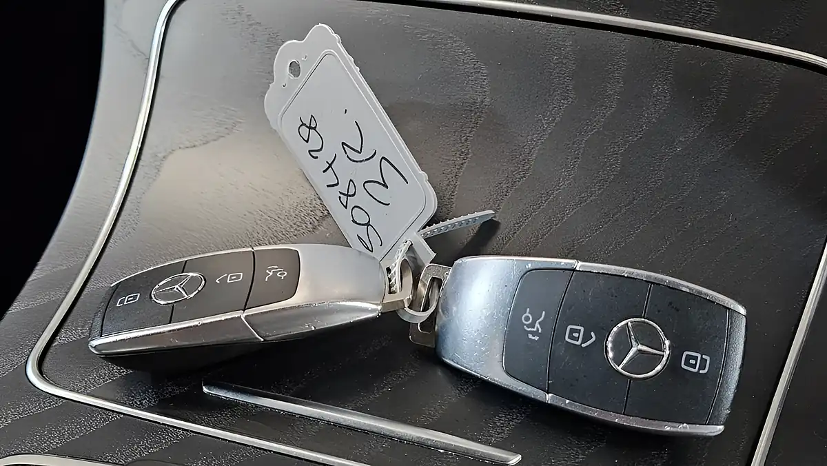 Used 2019 Mercedes-Benz Glc AMG Line Obsidian Black - Interior and Exterior details 20