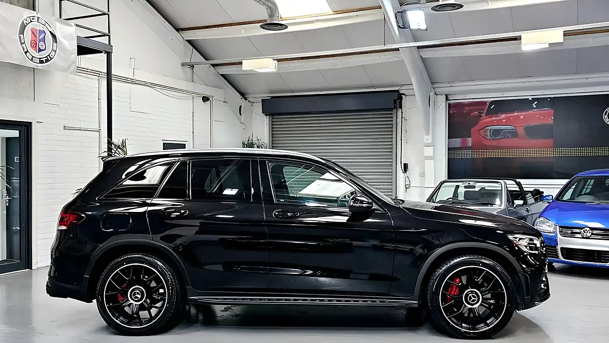Used 2019 Mercedes-Benz Glc AMG Line Obsidian Black - Interior and Exterior details 5