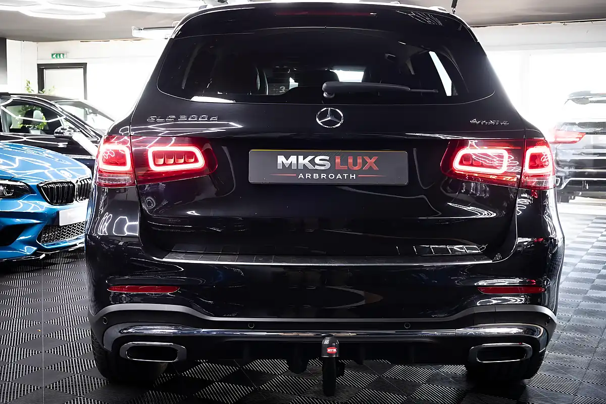 Used 2019 Mercedes-Benz Glc AMG Line (premium) Black - Interior and Exterior details 7