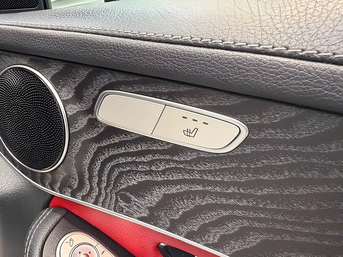 Used 2019 Mercedes-Benz Glc AMG Line (premium) Coupe White - Interior and Exterior details 14