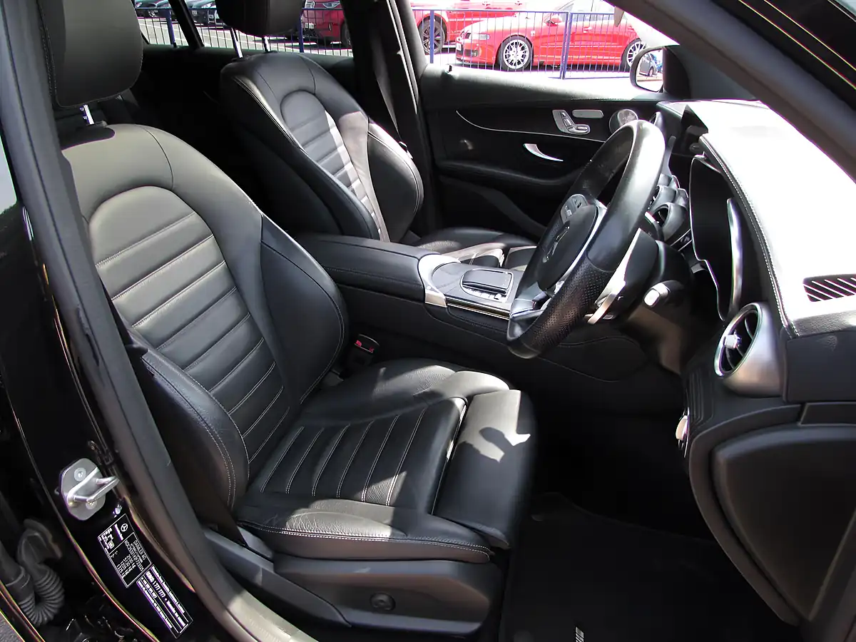 Used 2019 Mercedes-Benz Glc AMG Line (premium Plus) Coupe Black - Interior and Exterior details 16
