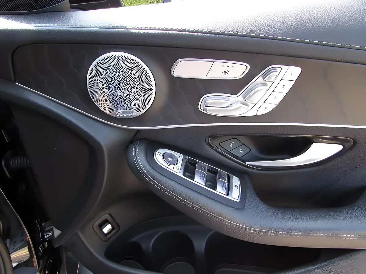 Used 2019 Mercedes-Benz Glc AMG Line (premium Plus) Coupe Black - Interior and Exterior details 17