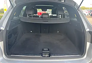 Used 2019 Mercedes-Benz Glc AMG Line Premium Plus Iridium Silver - Interior and Exterior details 19