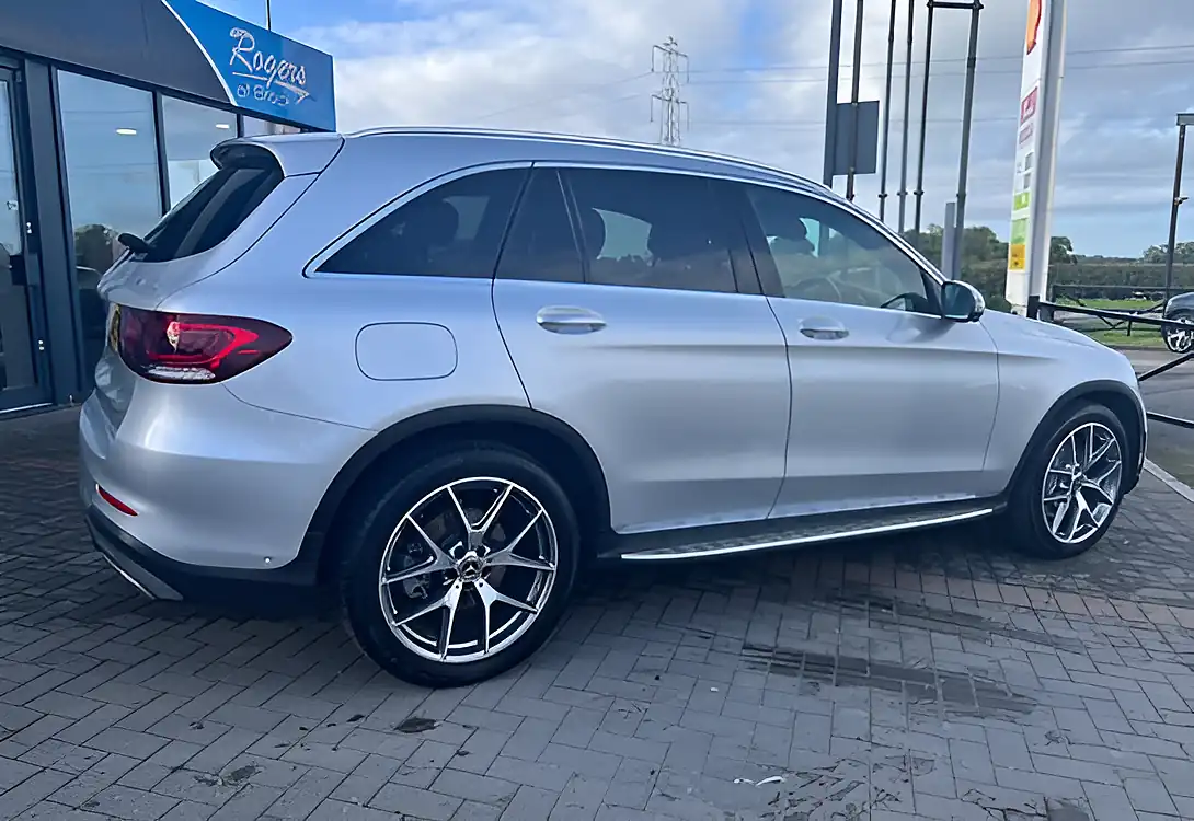 Used 2019 Mercedes-Benz Glc AMG Line Premium Plus Iridium Silver - Interior and Exterior details 6