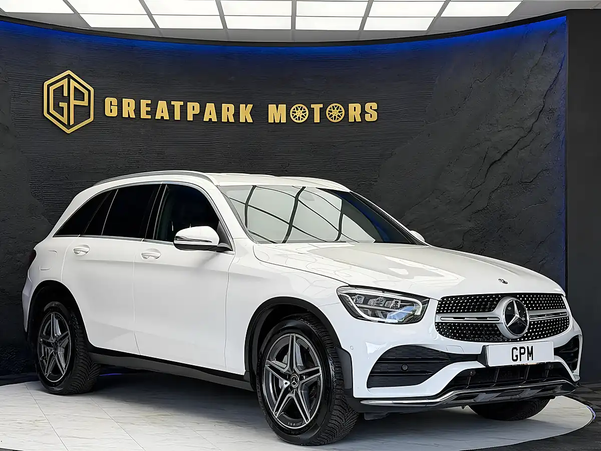 Used 2019 Mercedes-Benz Glc AMG Line White - Interior and Exterior details 3