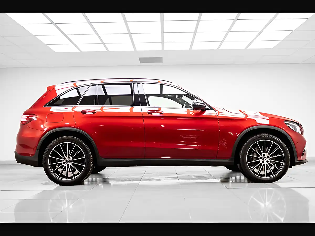 Used 2019 Mercedes-Benz Glc AMG Night Edition (premium Plus) Red - Interior and Exterior details 7