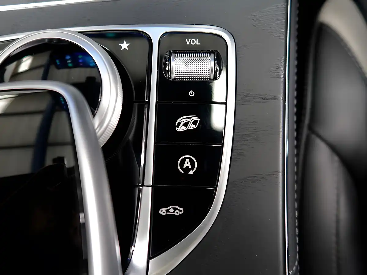 Used 2019 Mercedes-Benz Glc AMG S Coupe White - Interior and Exterior details 12