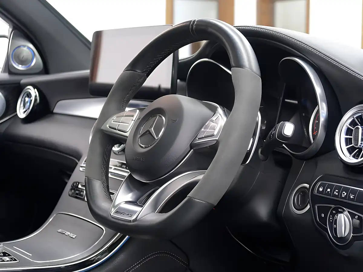 Used 2019 Mercedes-Benz Glc AMG S Coupe White - Interior and Exterior details 7