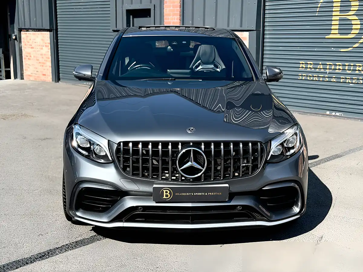 Used 2019 Mercedes-Benz Glc AMG S Premium Grey - Interior and Exterior details 20