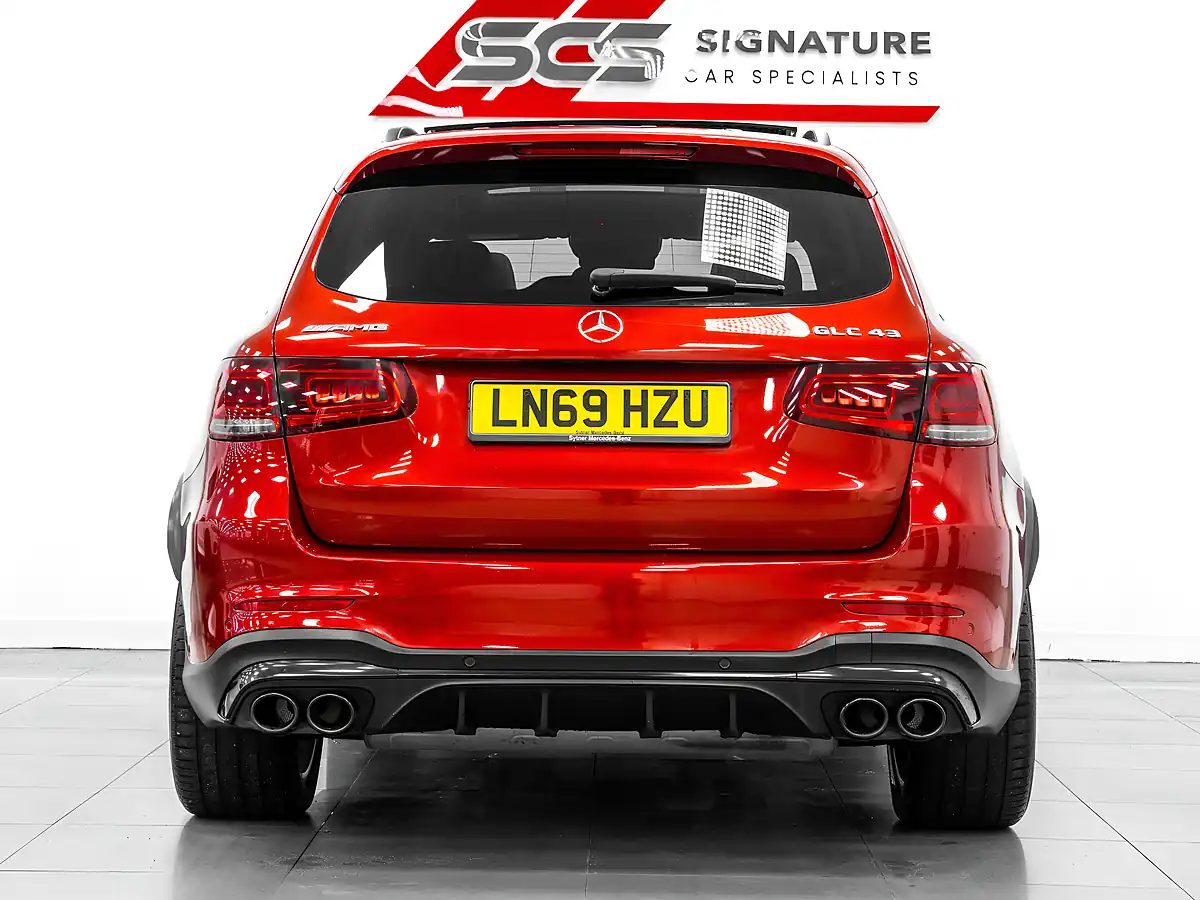 Used 2019 Mercedes-Benz Glc Premium Plus Hyacinth Red - Interior and Exterior details 6